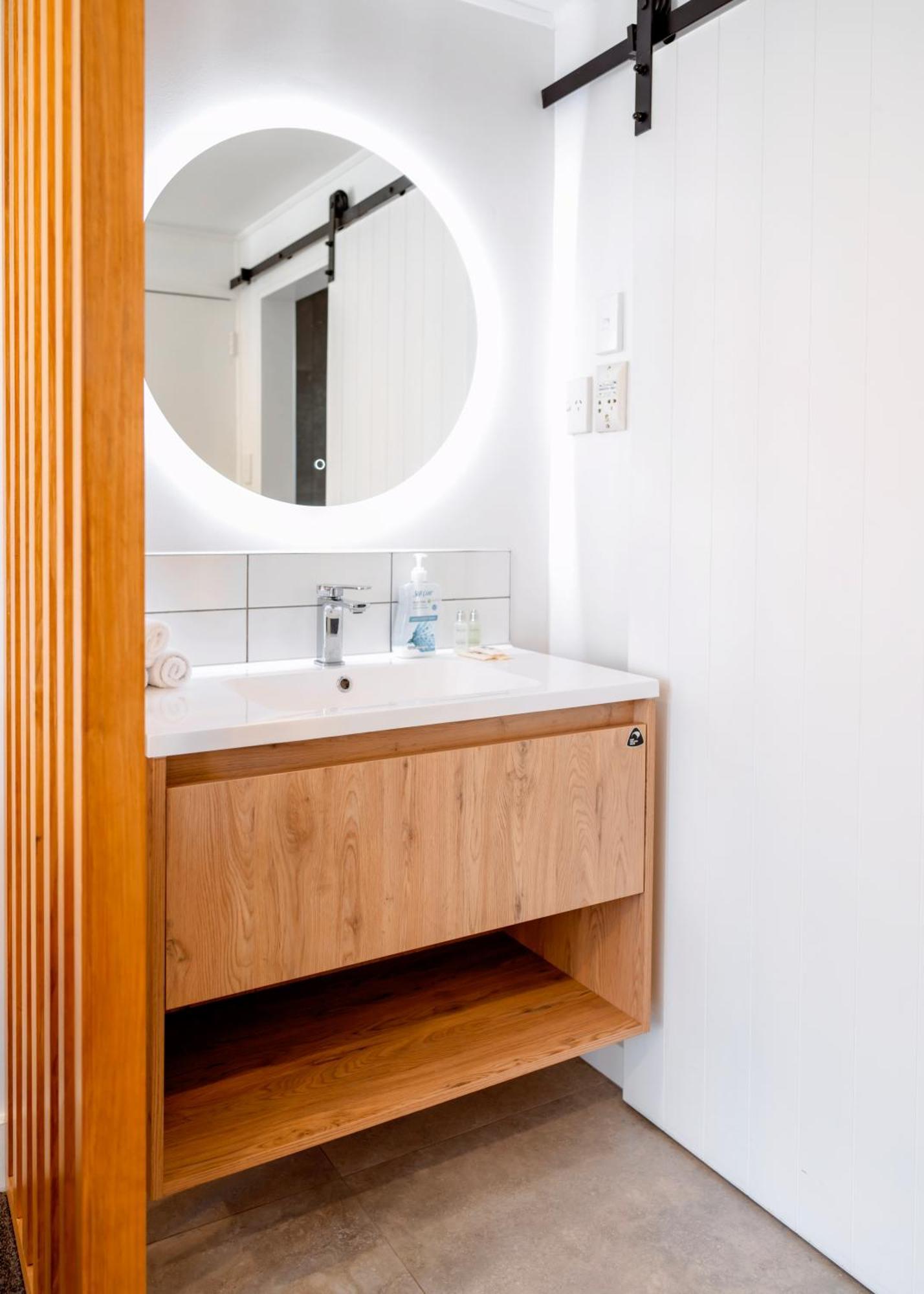 Merivale Court Motel & Apartments Christchurch Ngoại thất bức ảnh